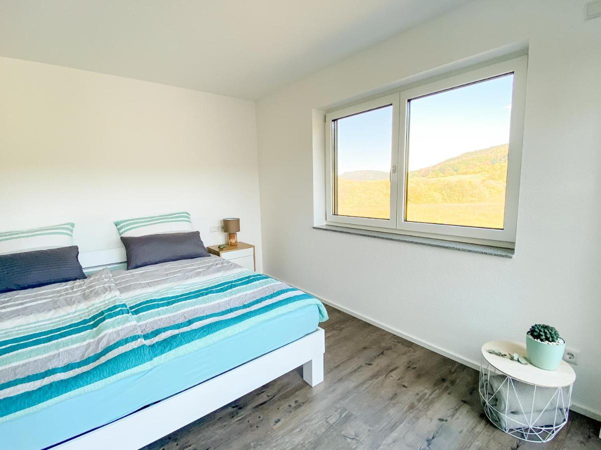 Wunderschoene Helle Wohnung Mit Grosser Dachterrasse Gottmadingen Exterior foto