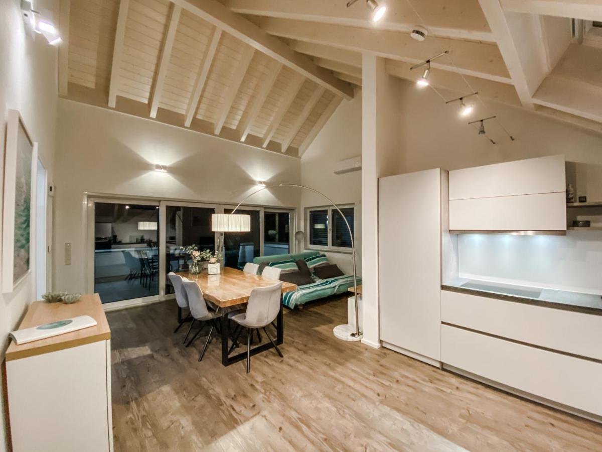 Wunderschoene Helle Wohnung Mit Grosser Dachterrasse Gottmadingen Exterior foto